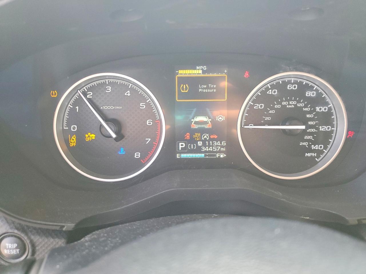 2022 SUBARU FORESTER