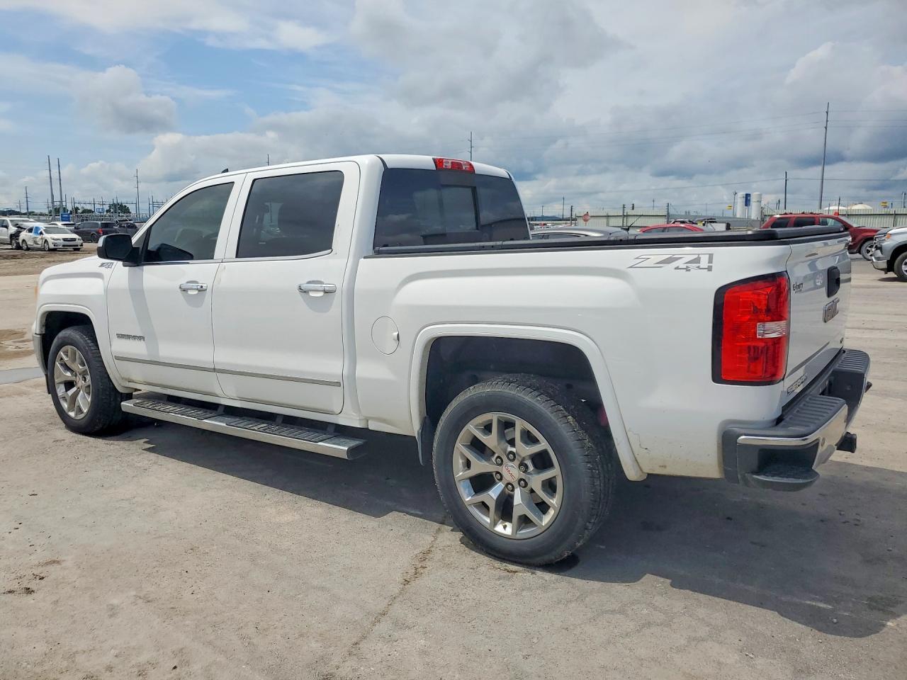 2015 GMC Sierra