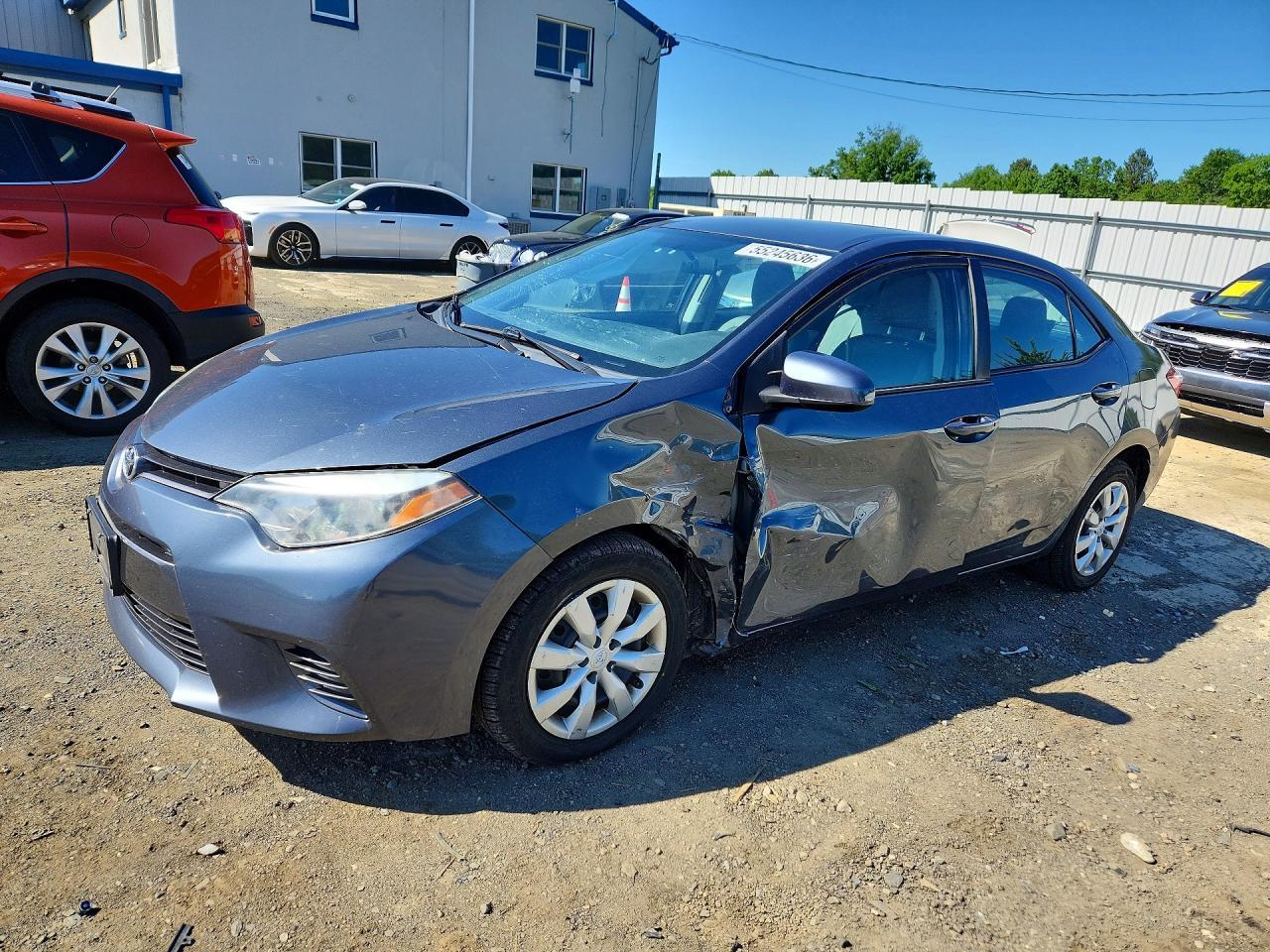 2016 TOYOTA COROLLA