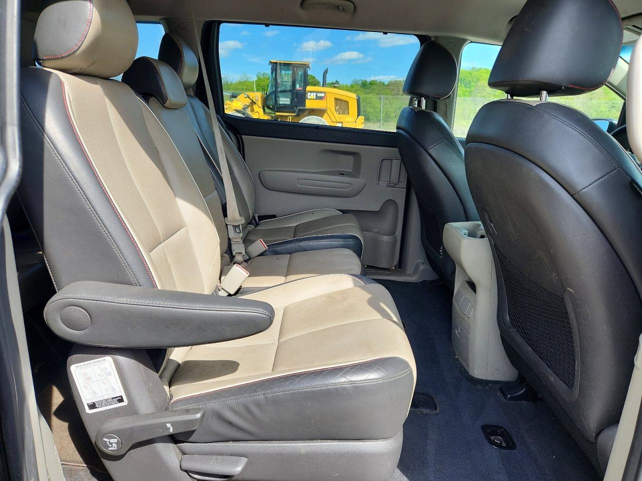 2017 KIA SEDONA