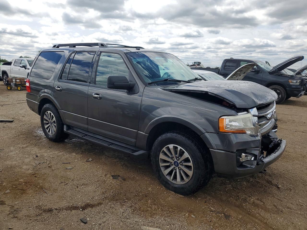 2017 FORD Expedition