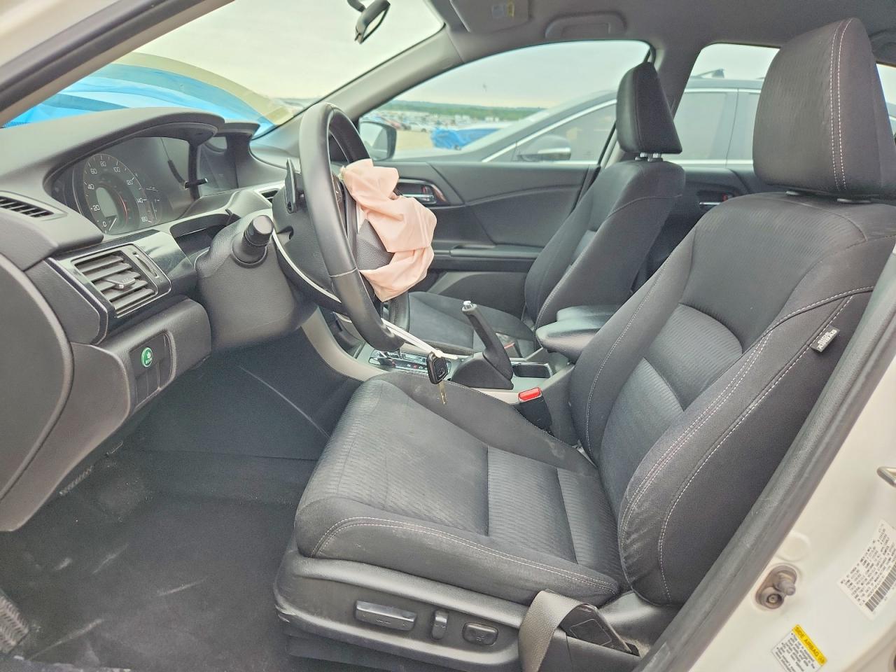 2015 HONDA ACCORD