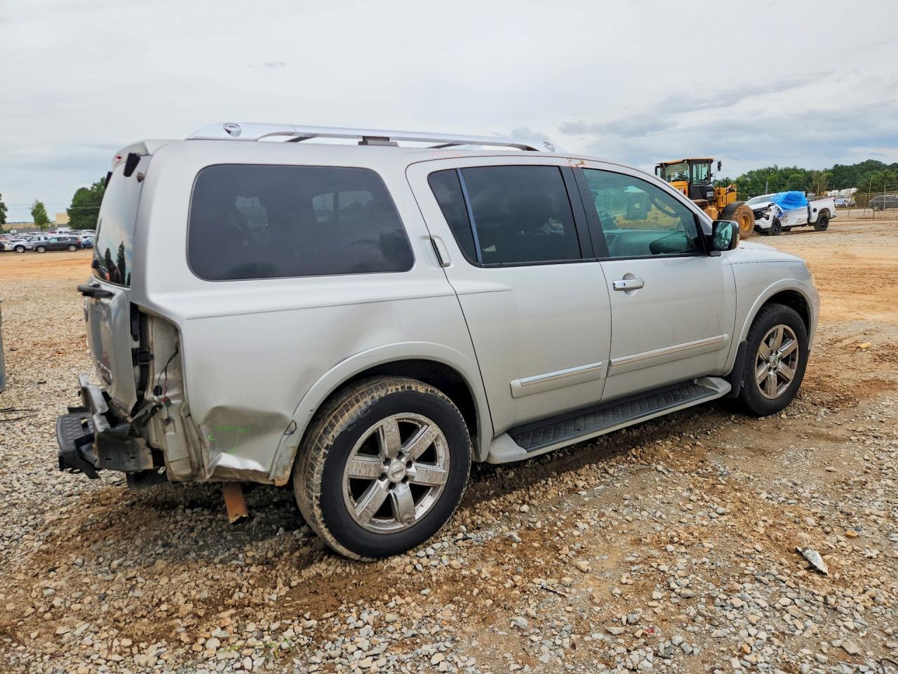 2010 NISSAN Armada