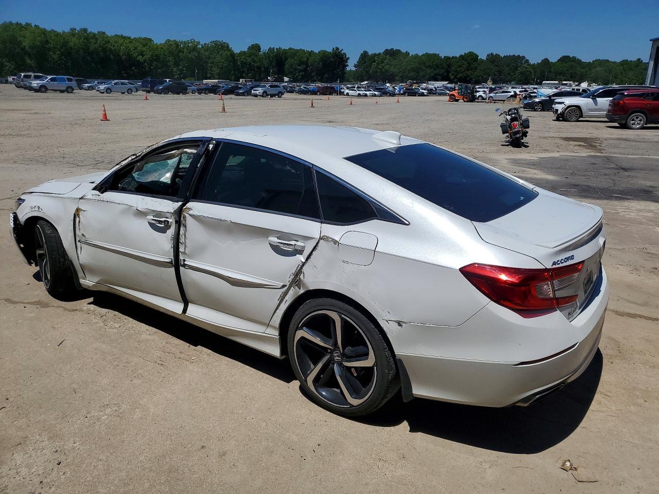 2018 HONDA ACCORD