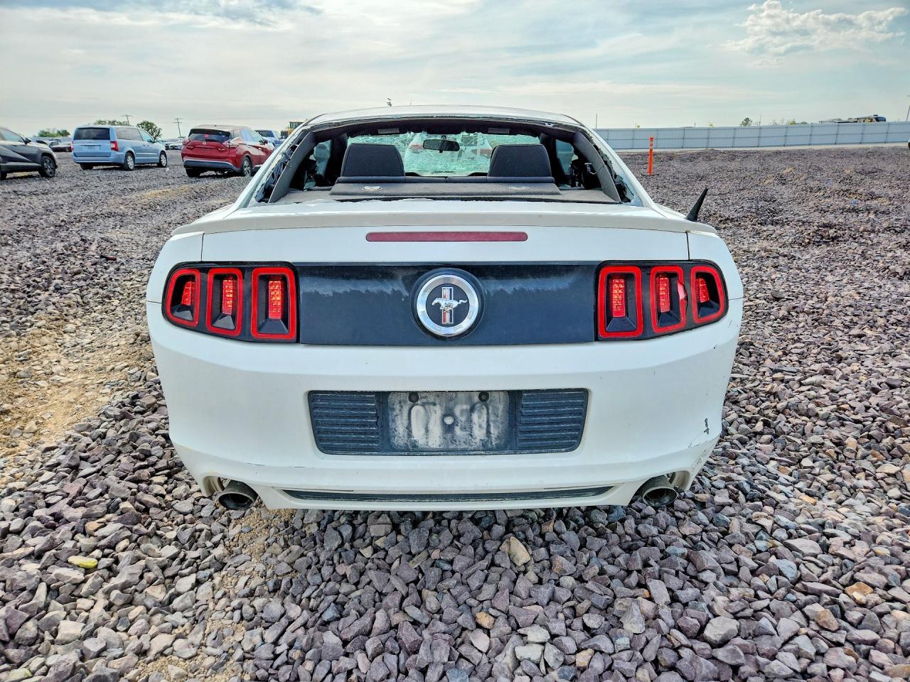 2013 FORD MUSTANG