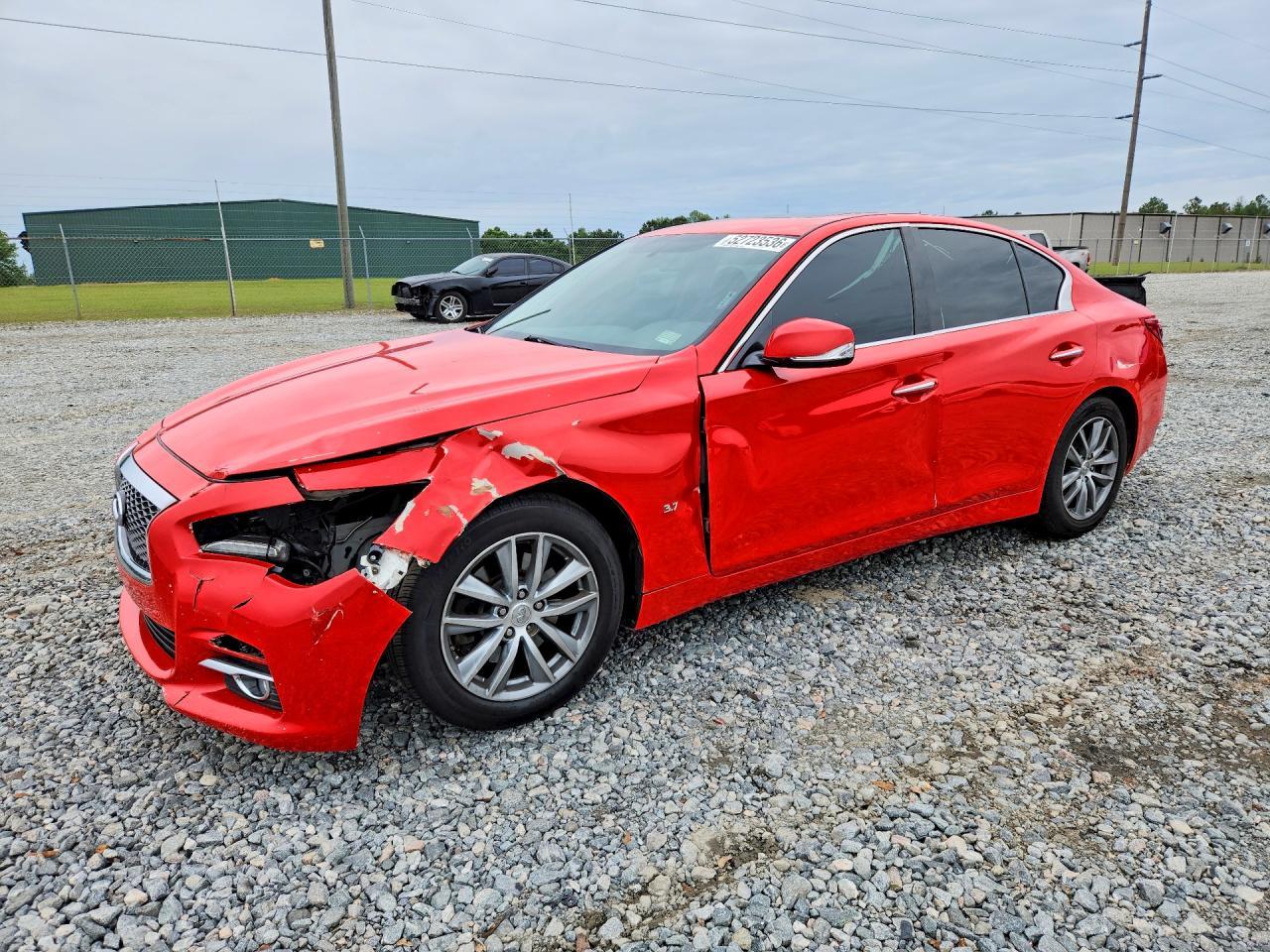 2015 INFINITI Q50
