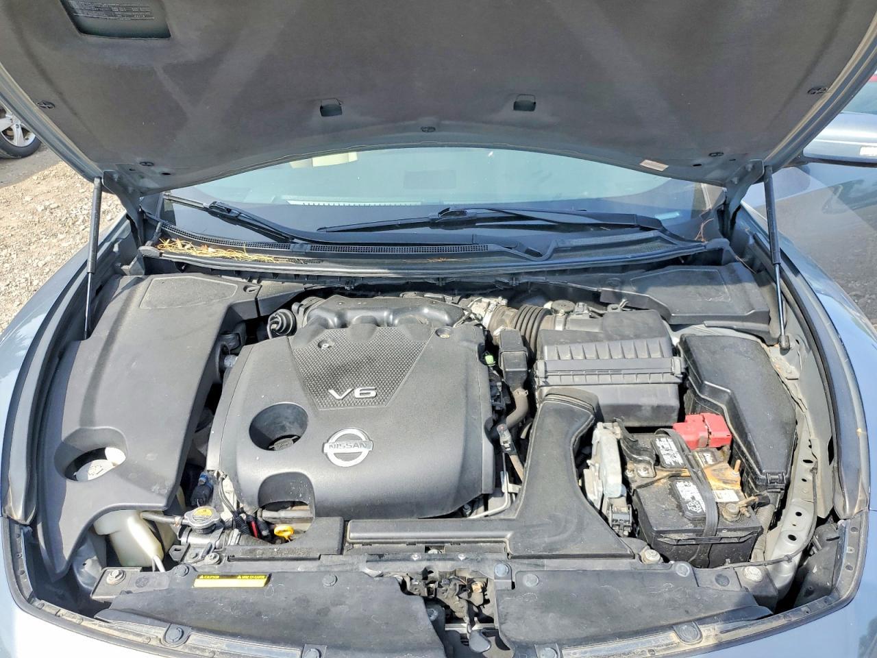 2010 NISSAN Maxima