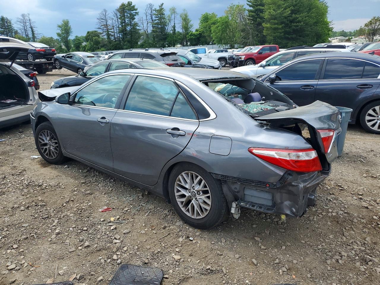 2016 TOYOTA CAMRY