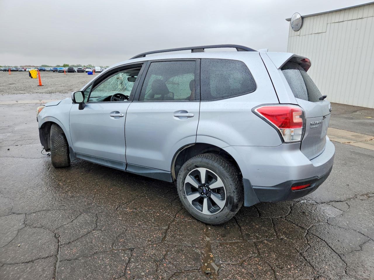 2018 SUBARU FORESTER
