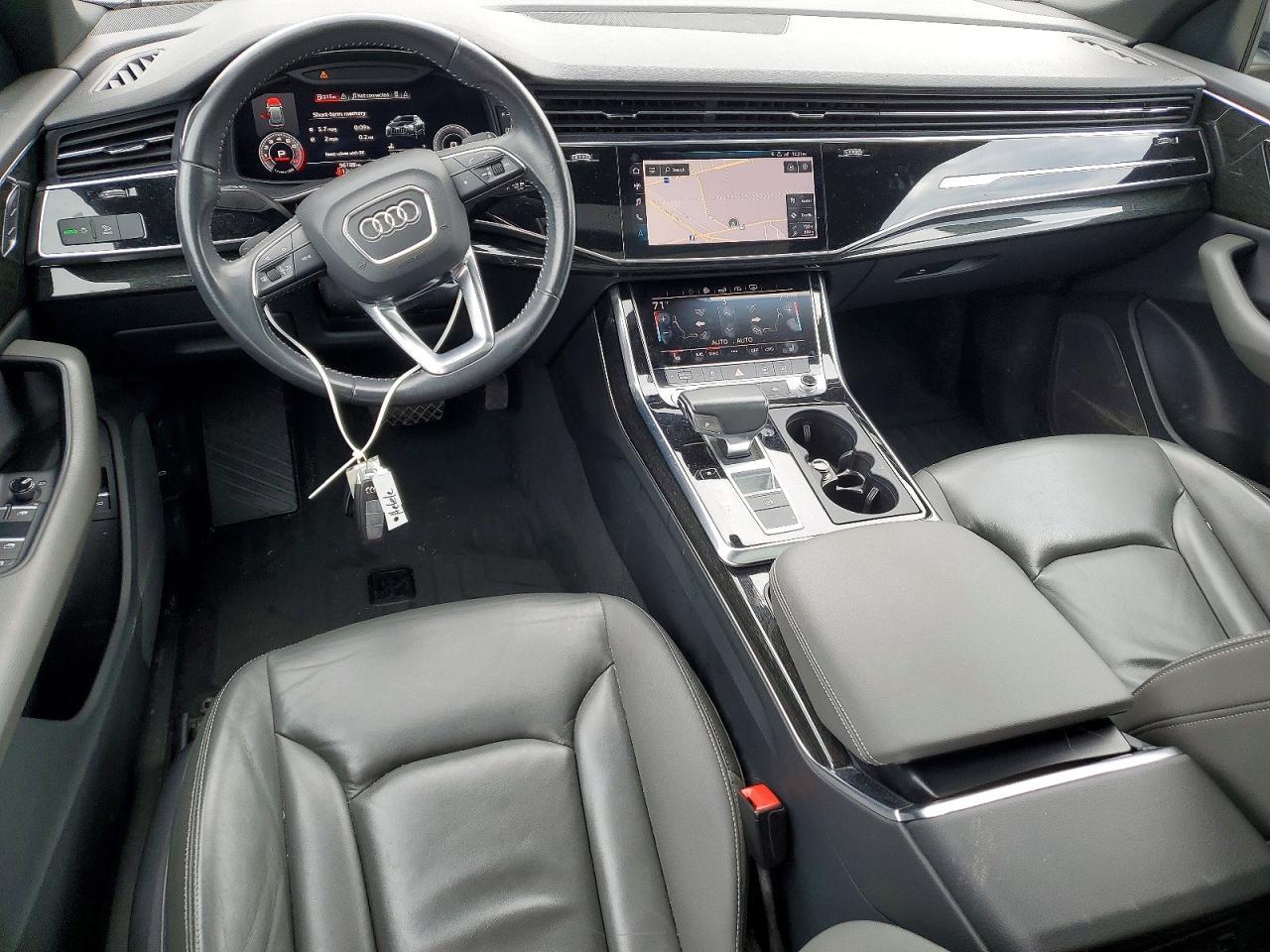 2019 AUDI Q8