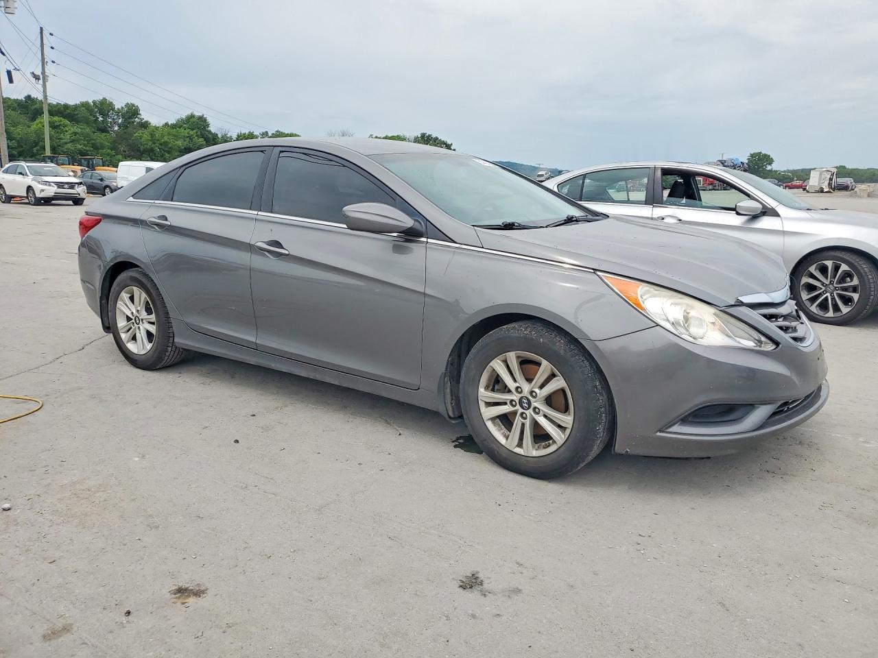 2013 HYUNDAI SONATA