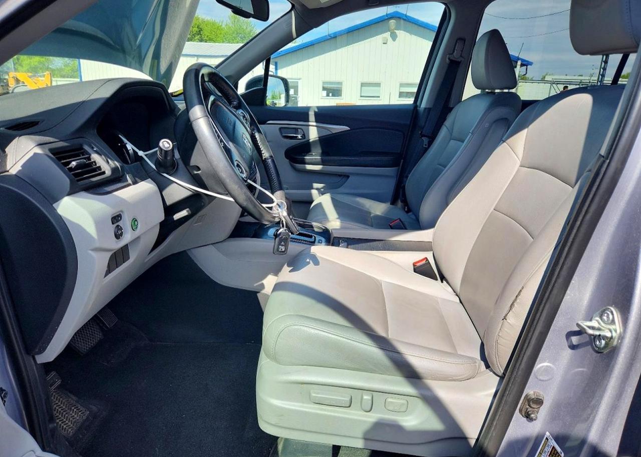 2017 HONDA PILOT