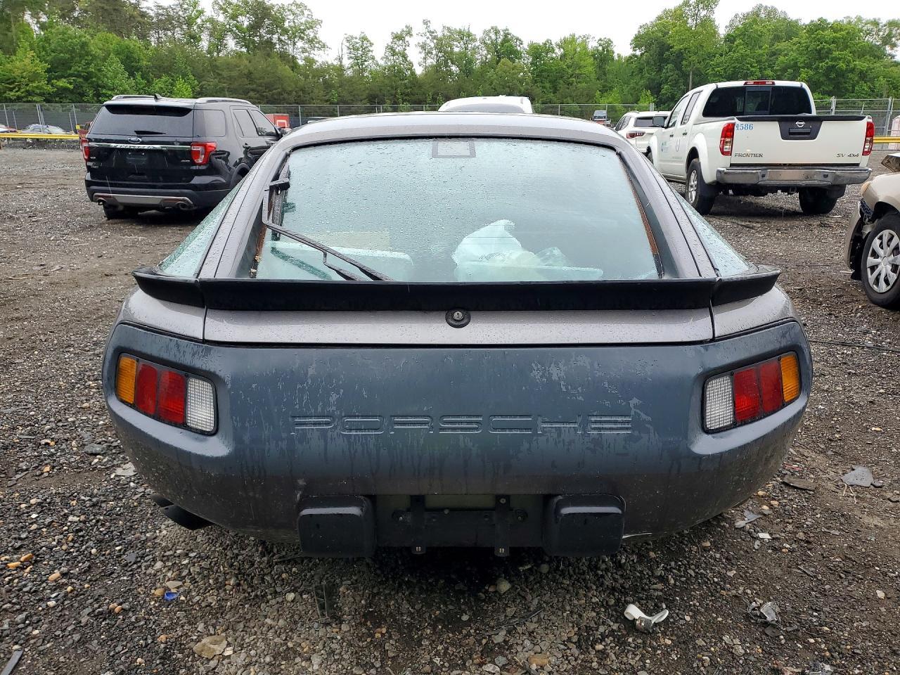 1986 PORSCHE 928
