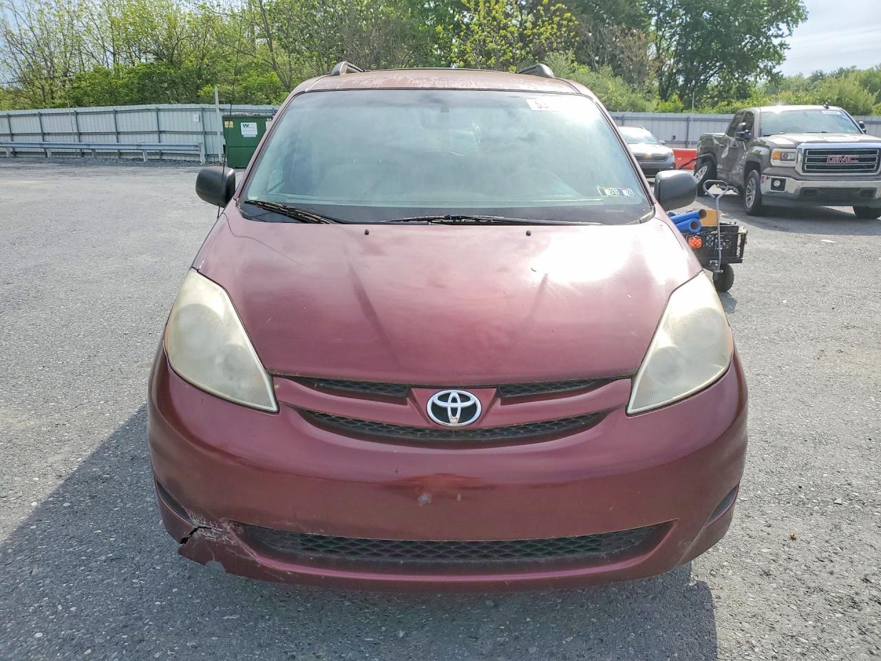 2008 TOYOTA SIENNA