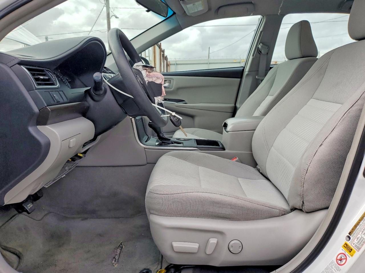 2015 TOYOTA CAMRY