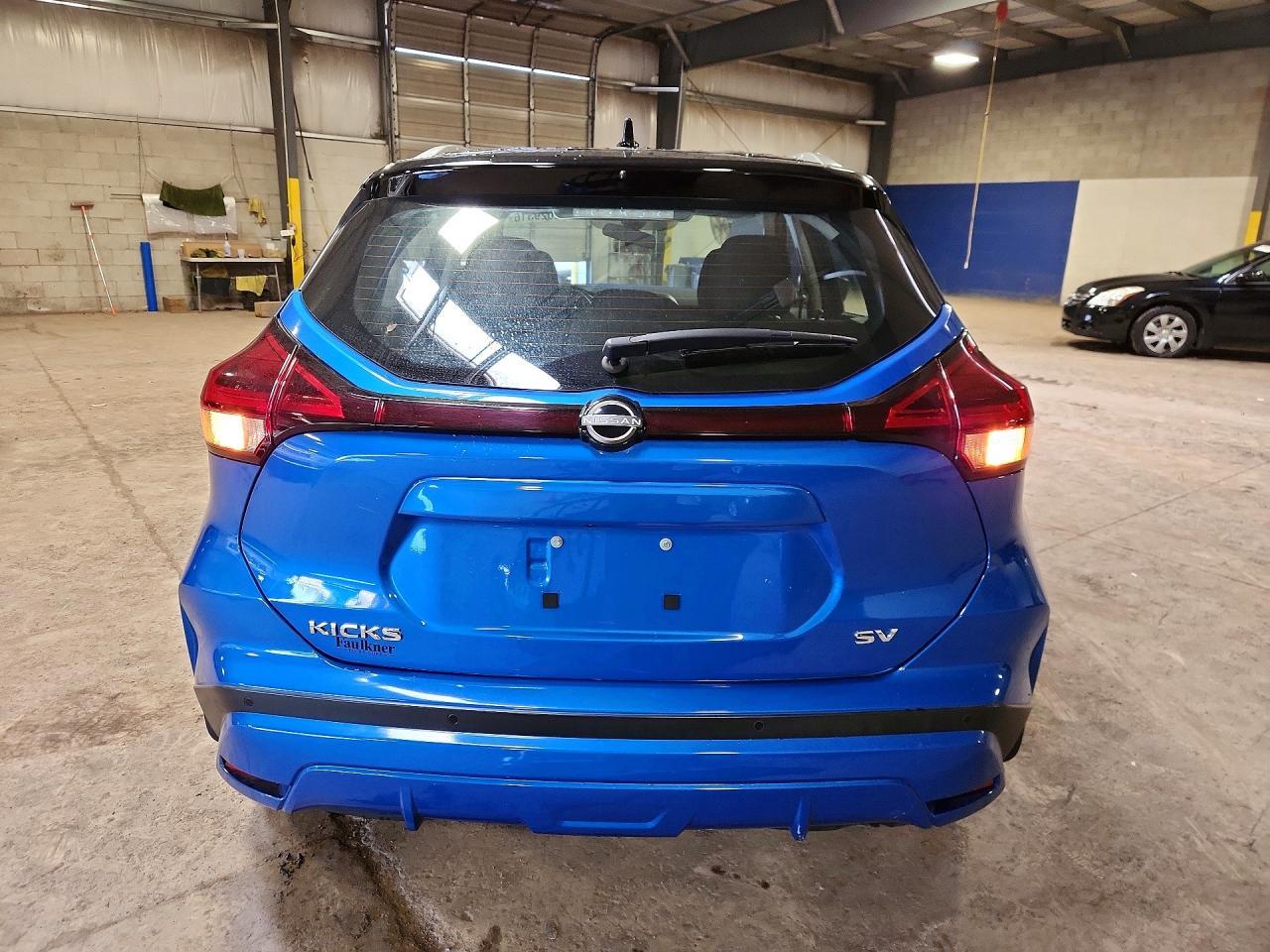 2024 NISSAN KICKS