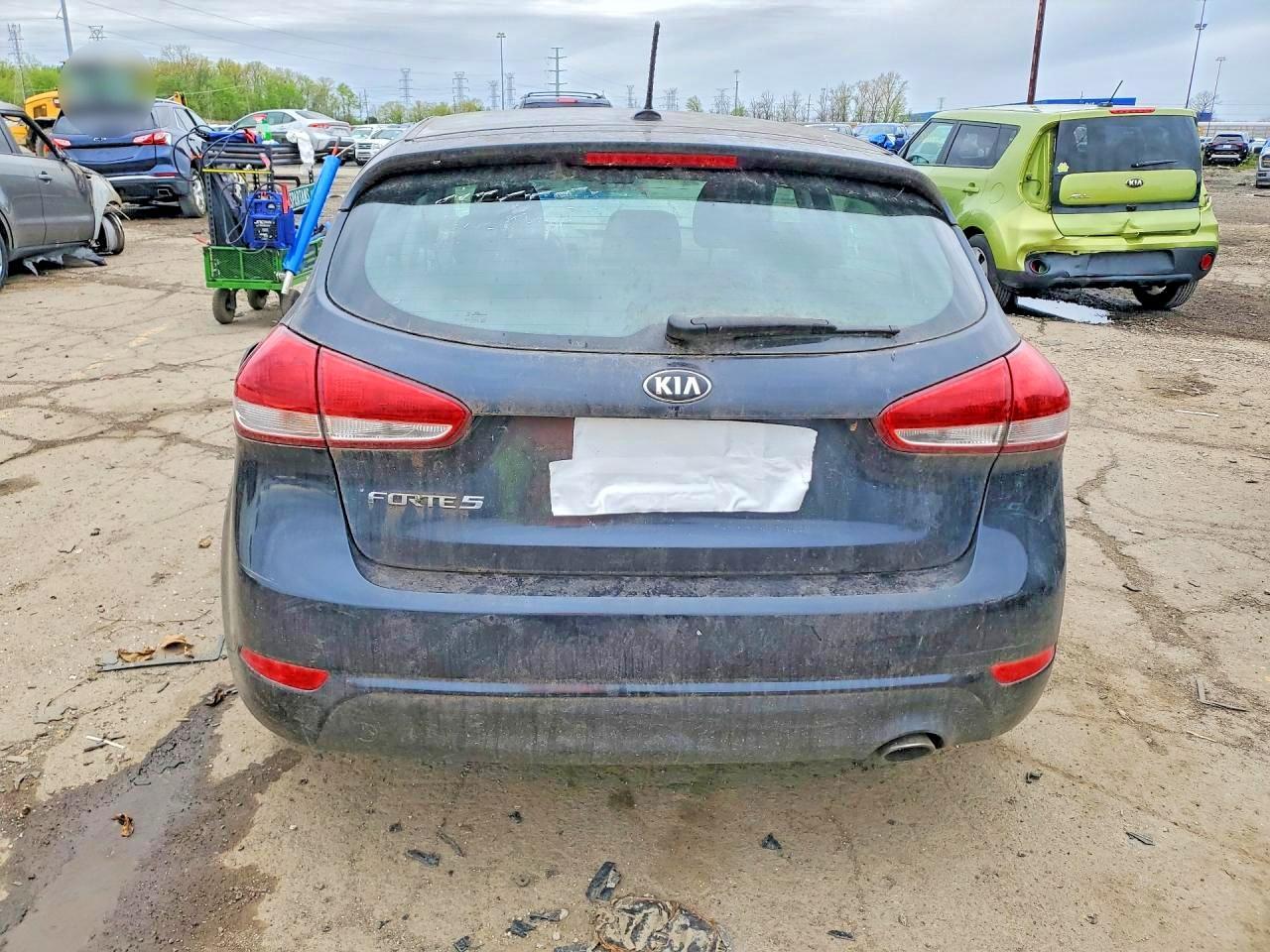 2017 KIA FORTE