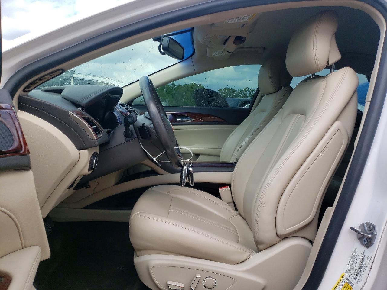 2017 LINCOLN MKZ