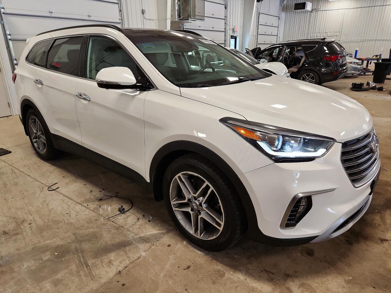 2017 HYUNDAI SANTA FE