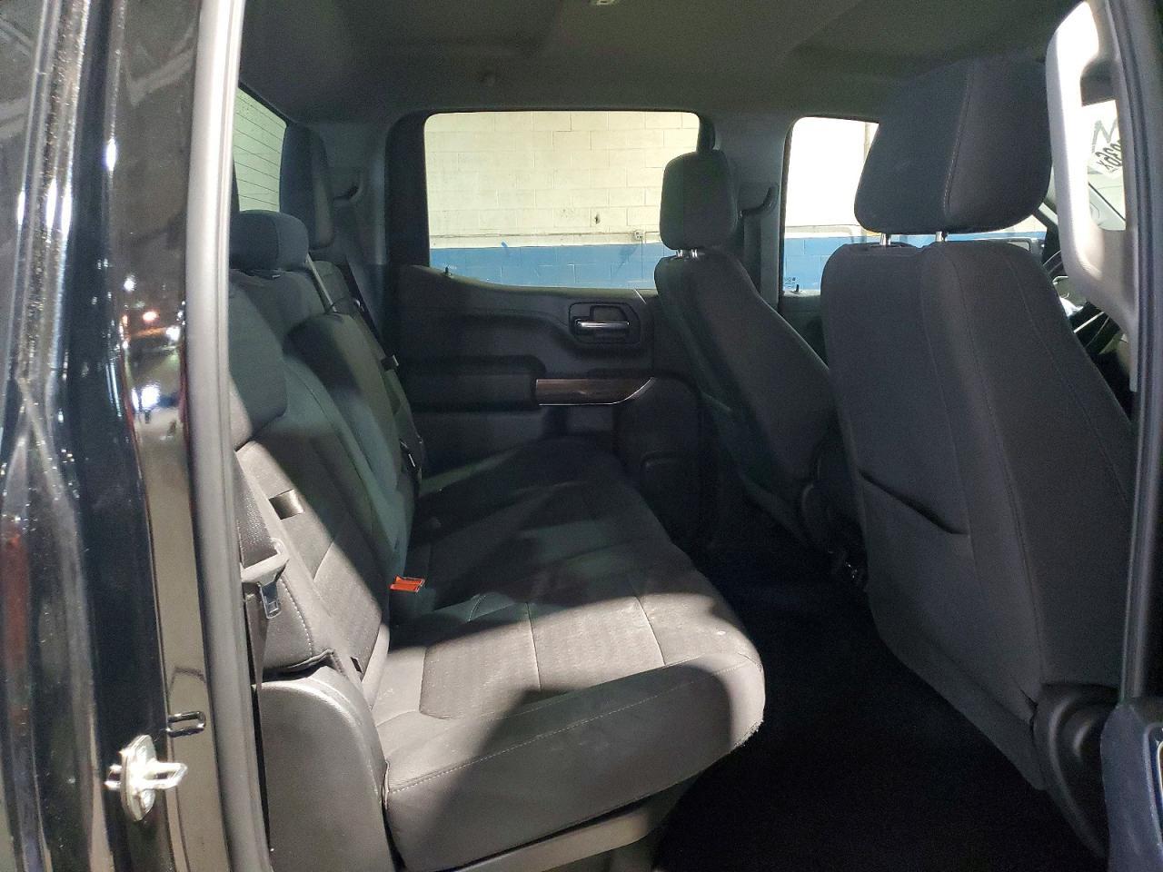 2021 CHEVROLET Silverado