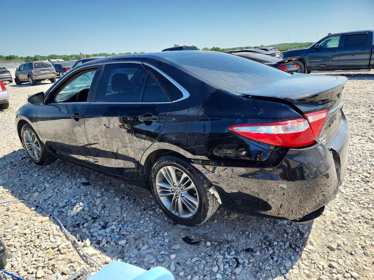 2017 TOYOTA CAMRY