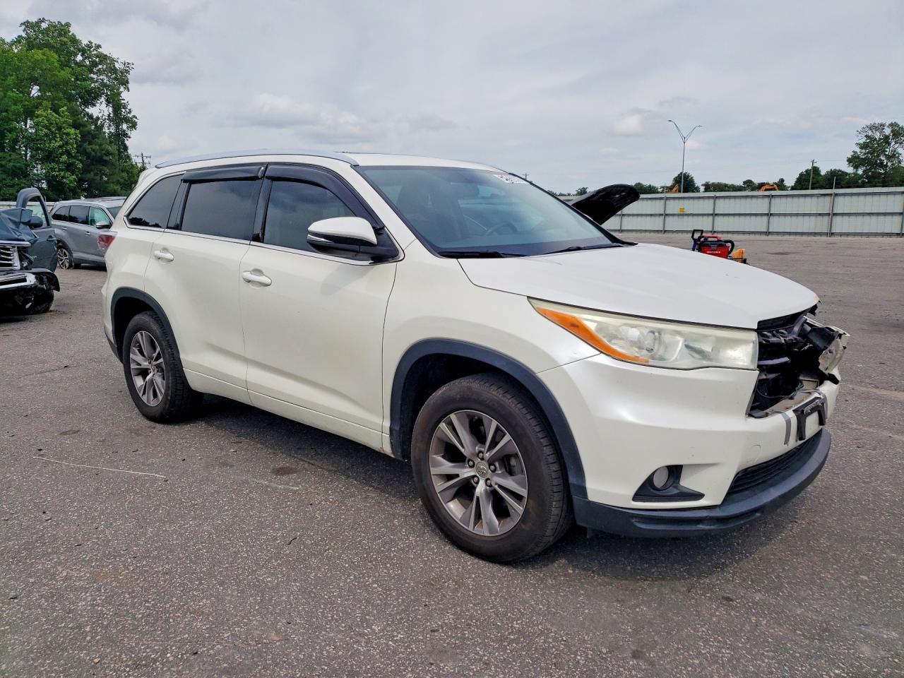 2014 TOYOTA HIGHLANDER
