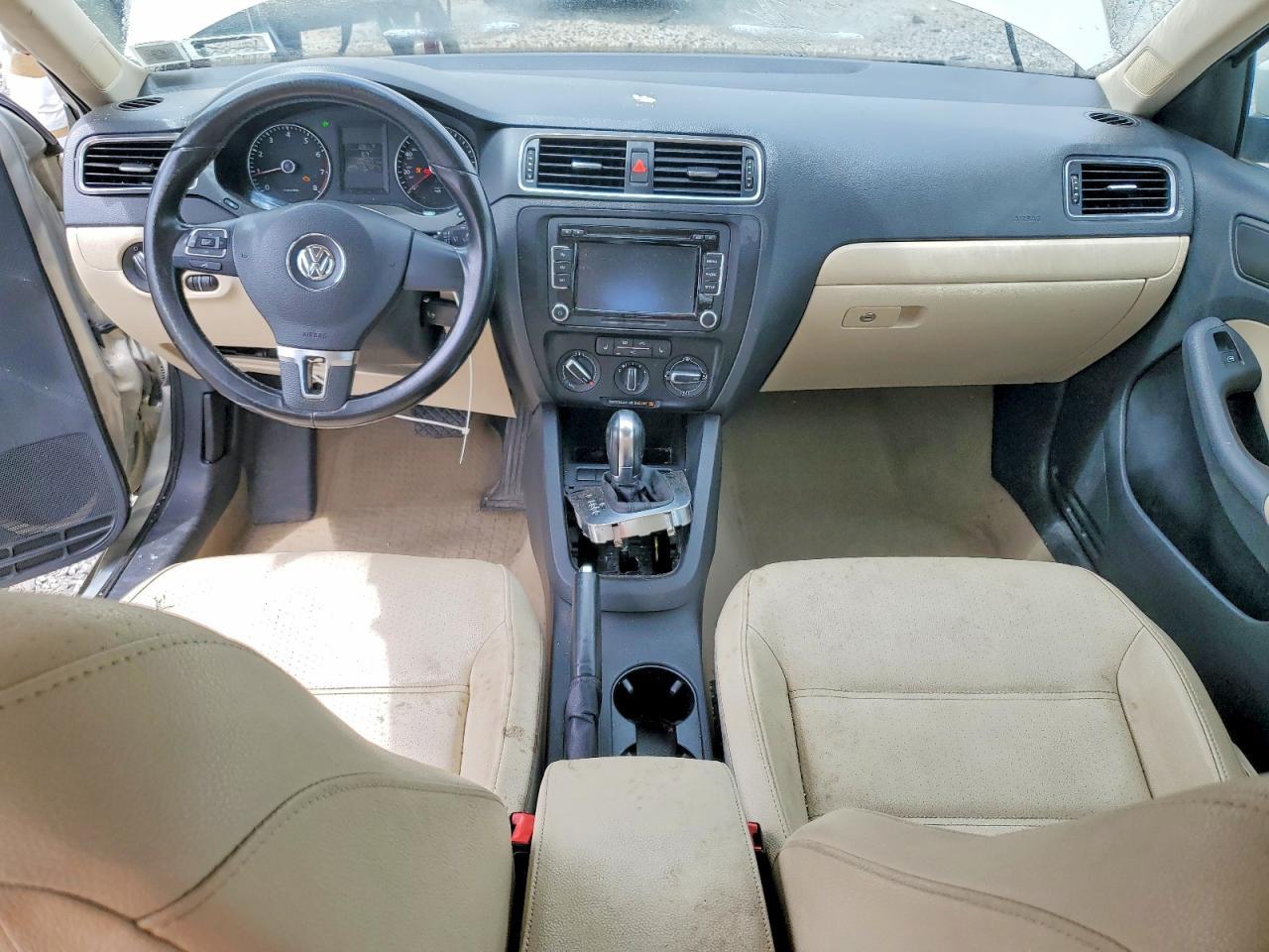 2012 VOLKSWAGEN JETTA