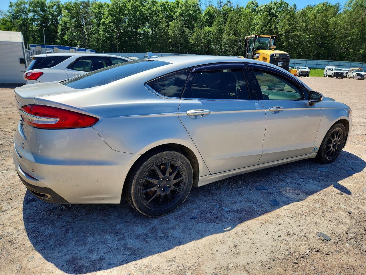 2019 FORD FUSION