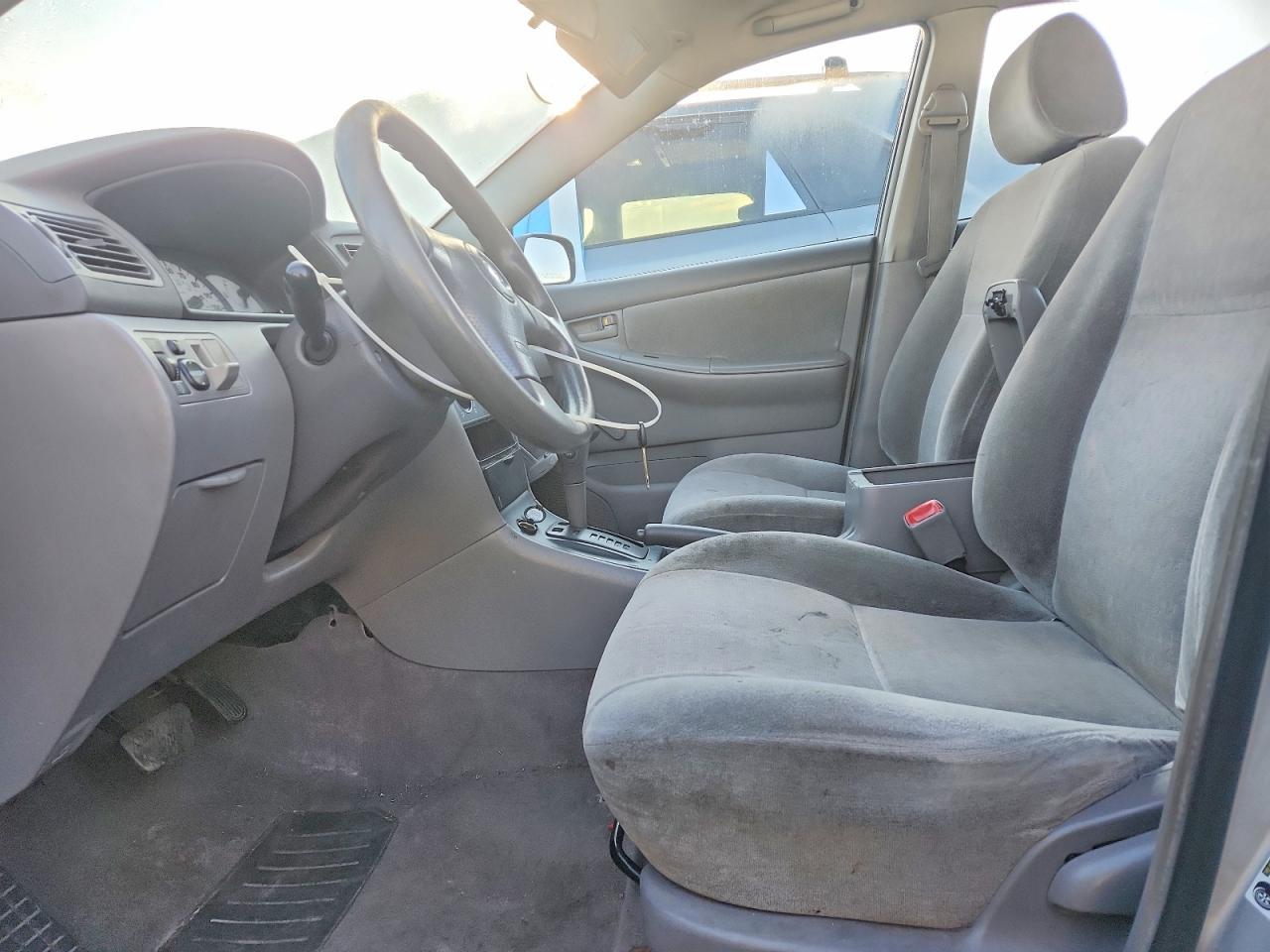 2004 TOYOTA COROLLA