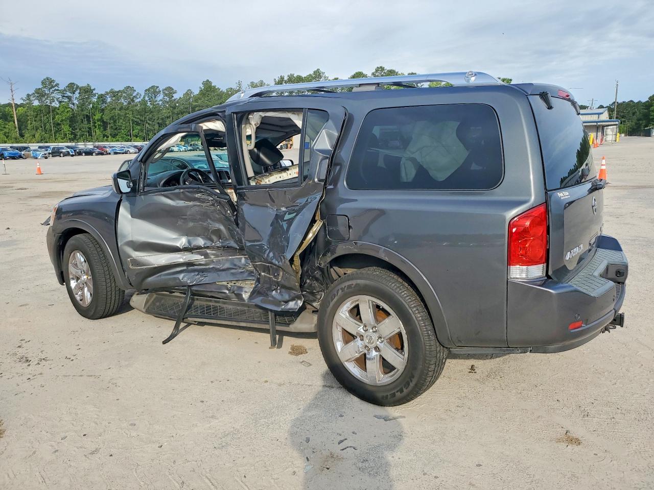 2012 NISSAN Armada