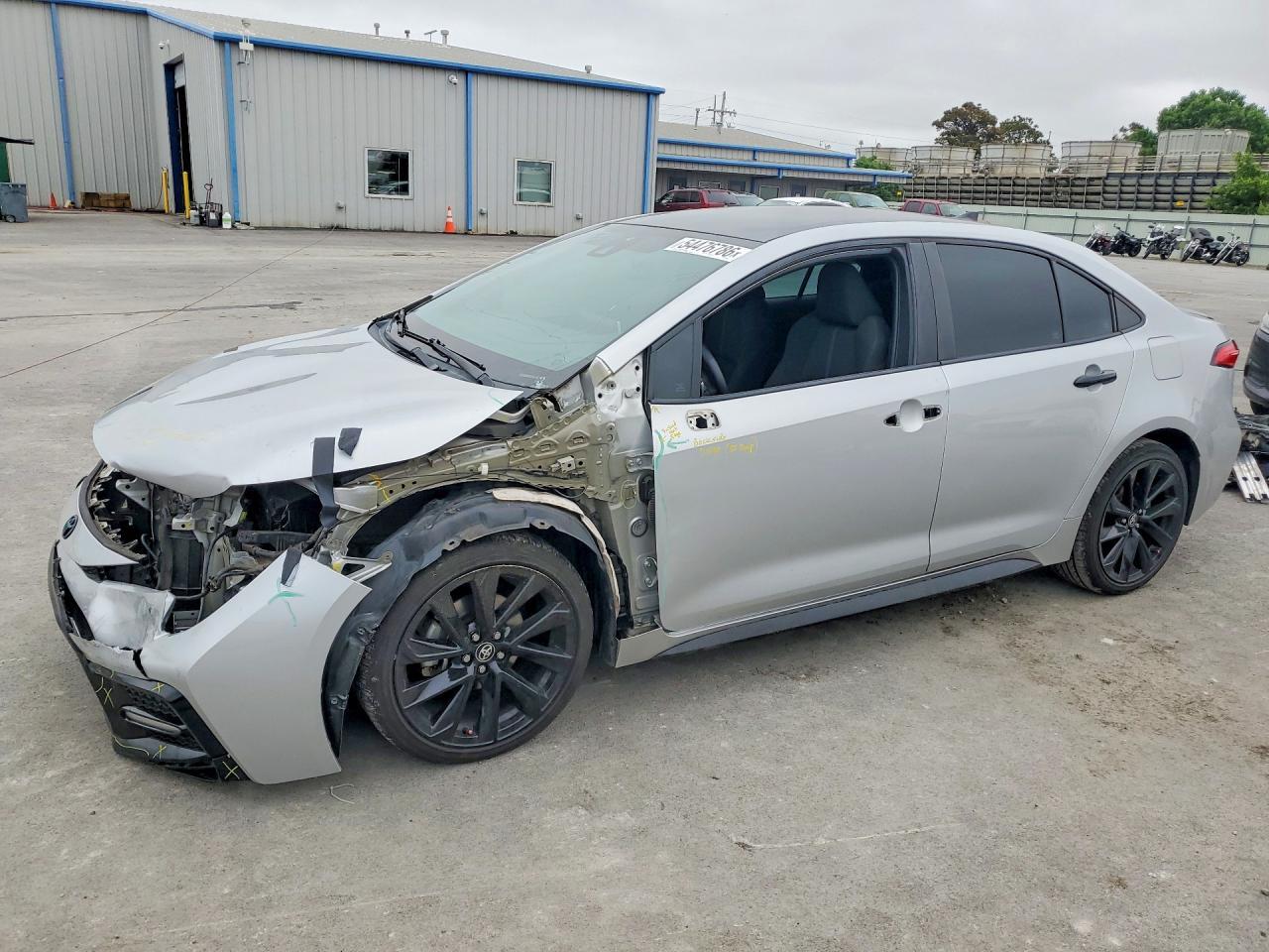 2021 TOYOTA COROLLA