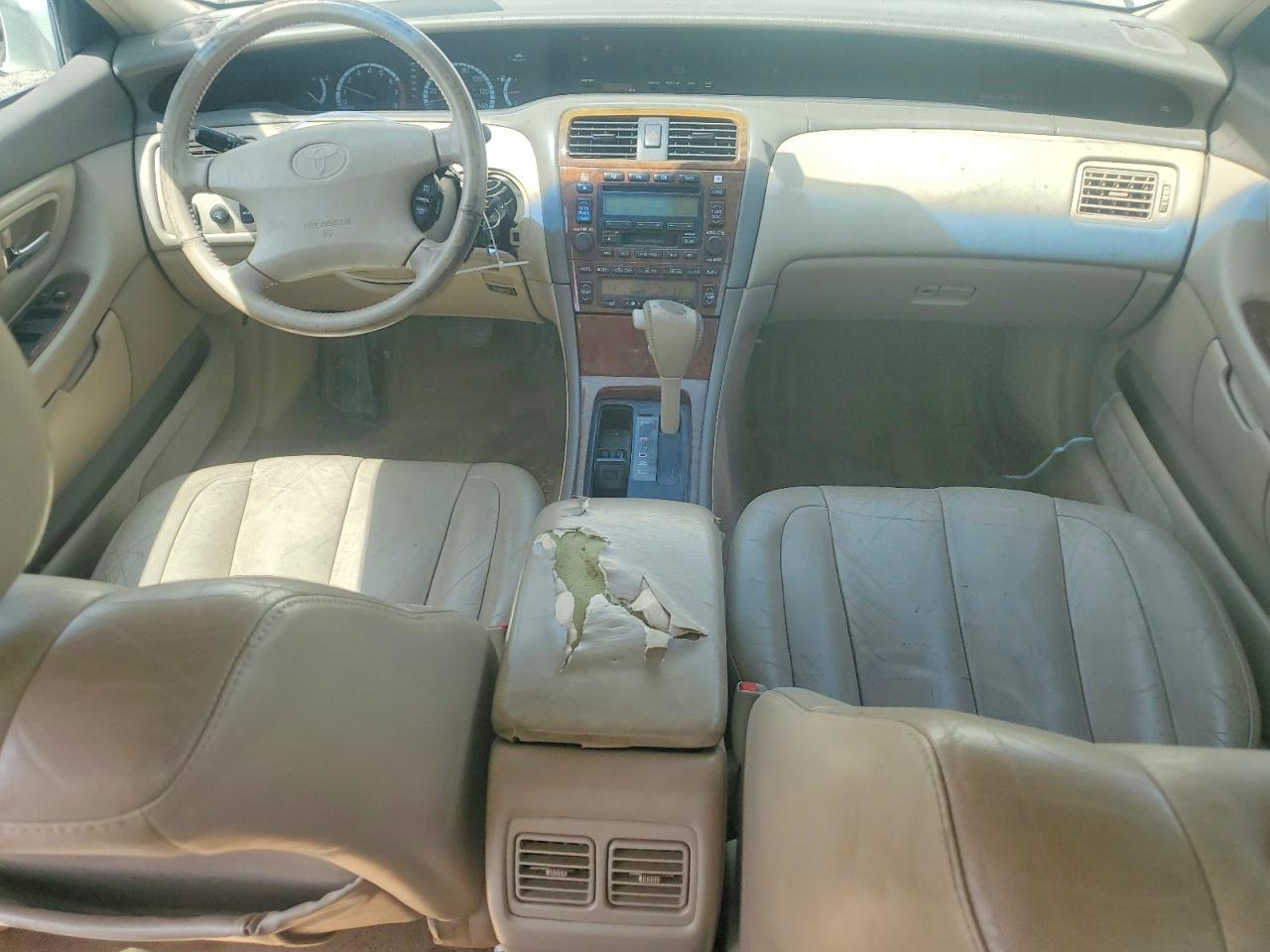 2000 TOYOTA Avalon
