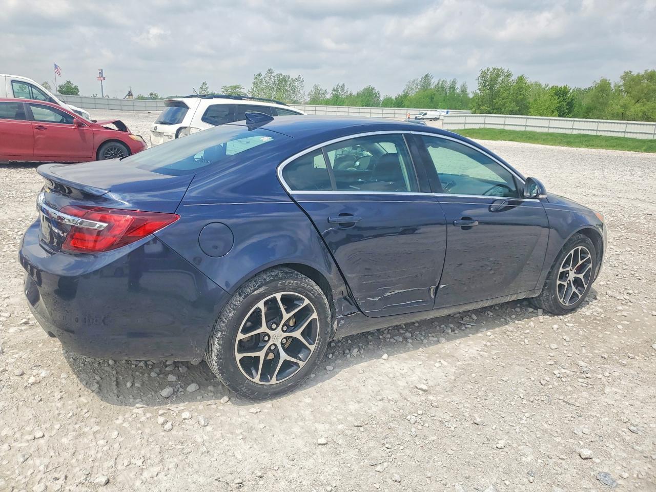 2017 BUICK Regal
