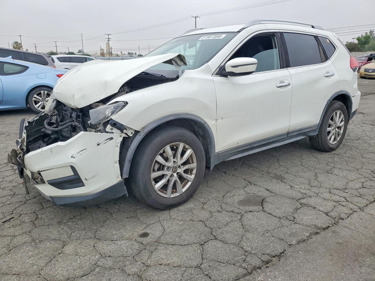 2017 NISSAN ROGUE