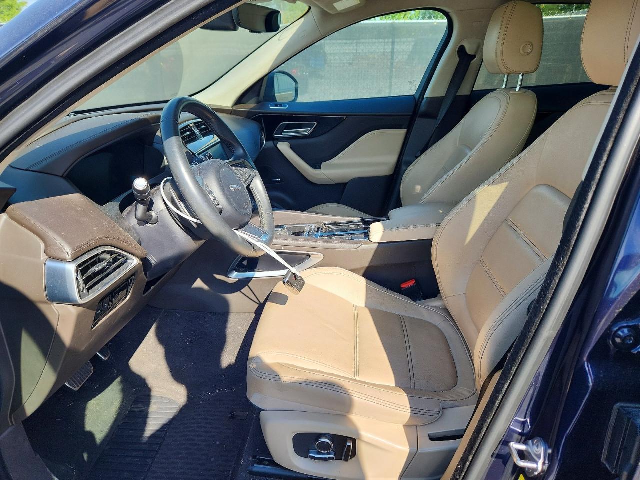 2019 JAGUAR F-Pace