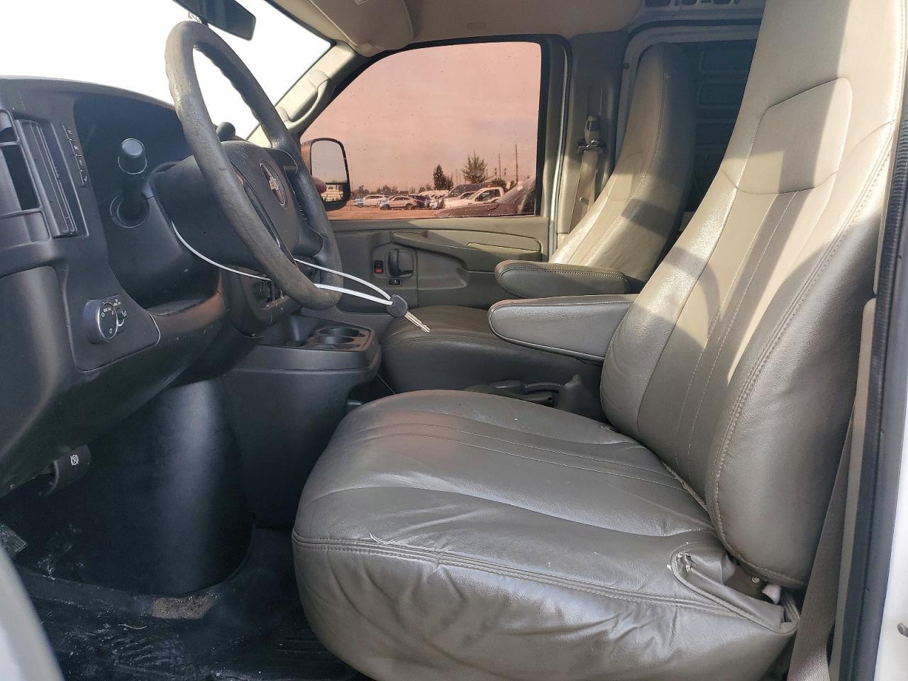 2014 CHEVROLET Express 1500