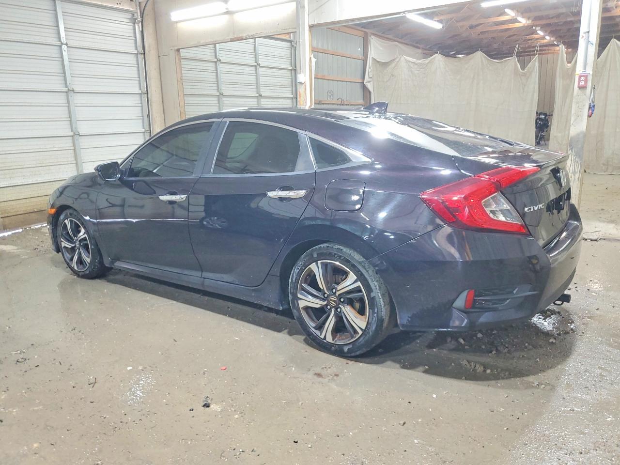 2017 HONDA CIVIC