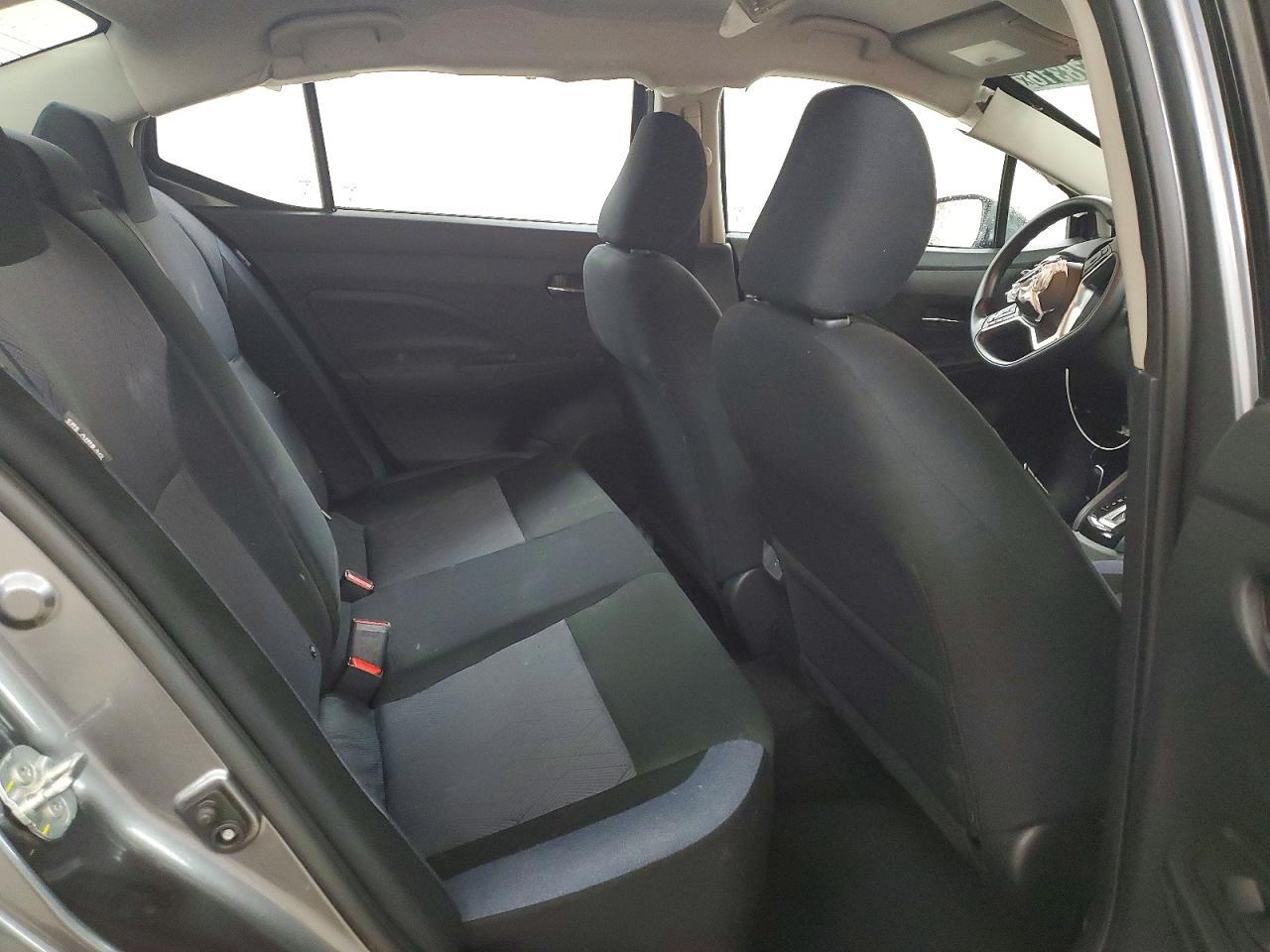 2025 NISSAN VERSA