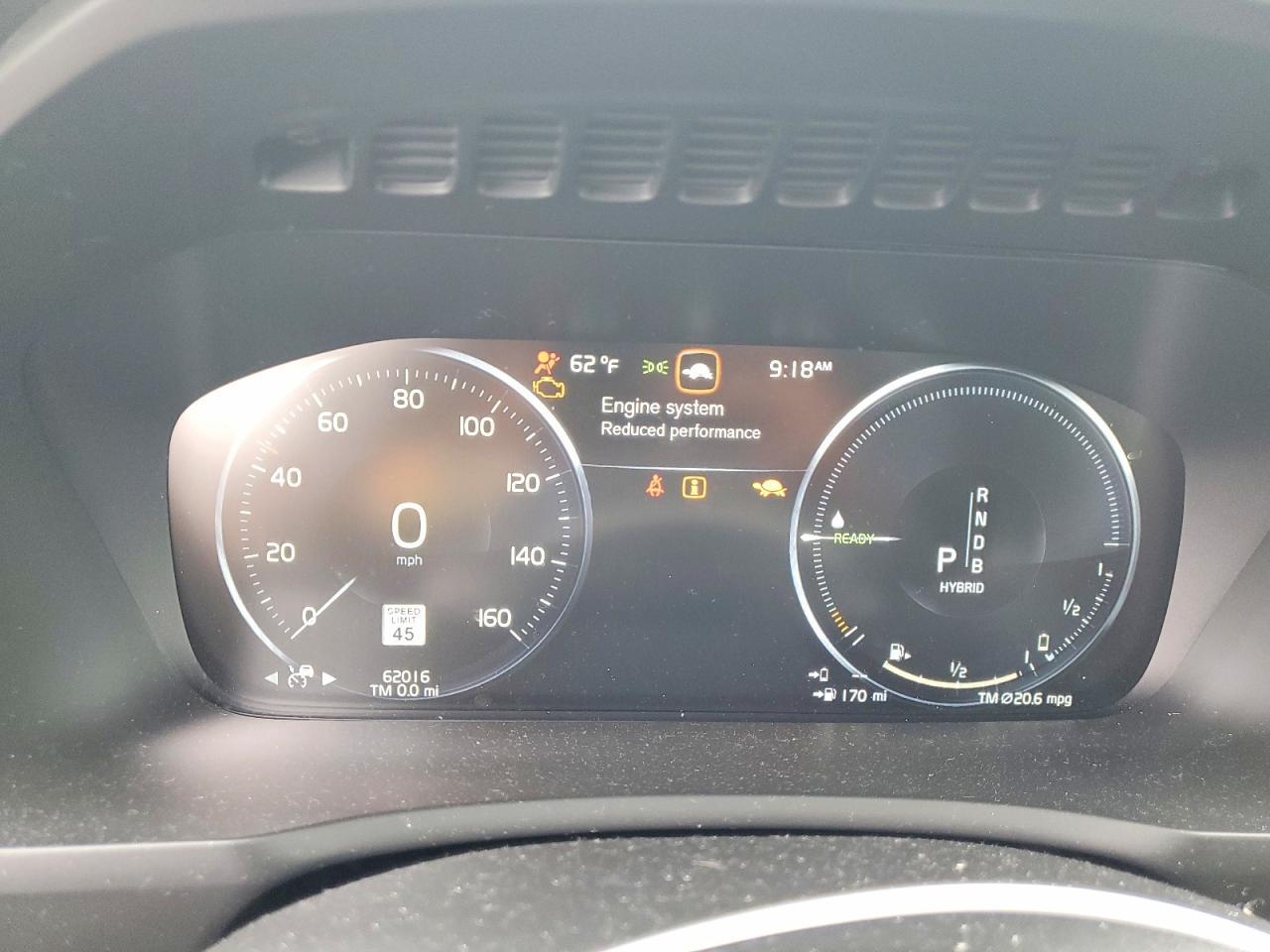 2018 VOLVO XC90