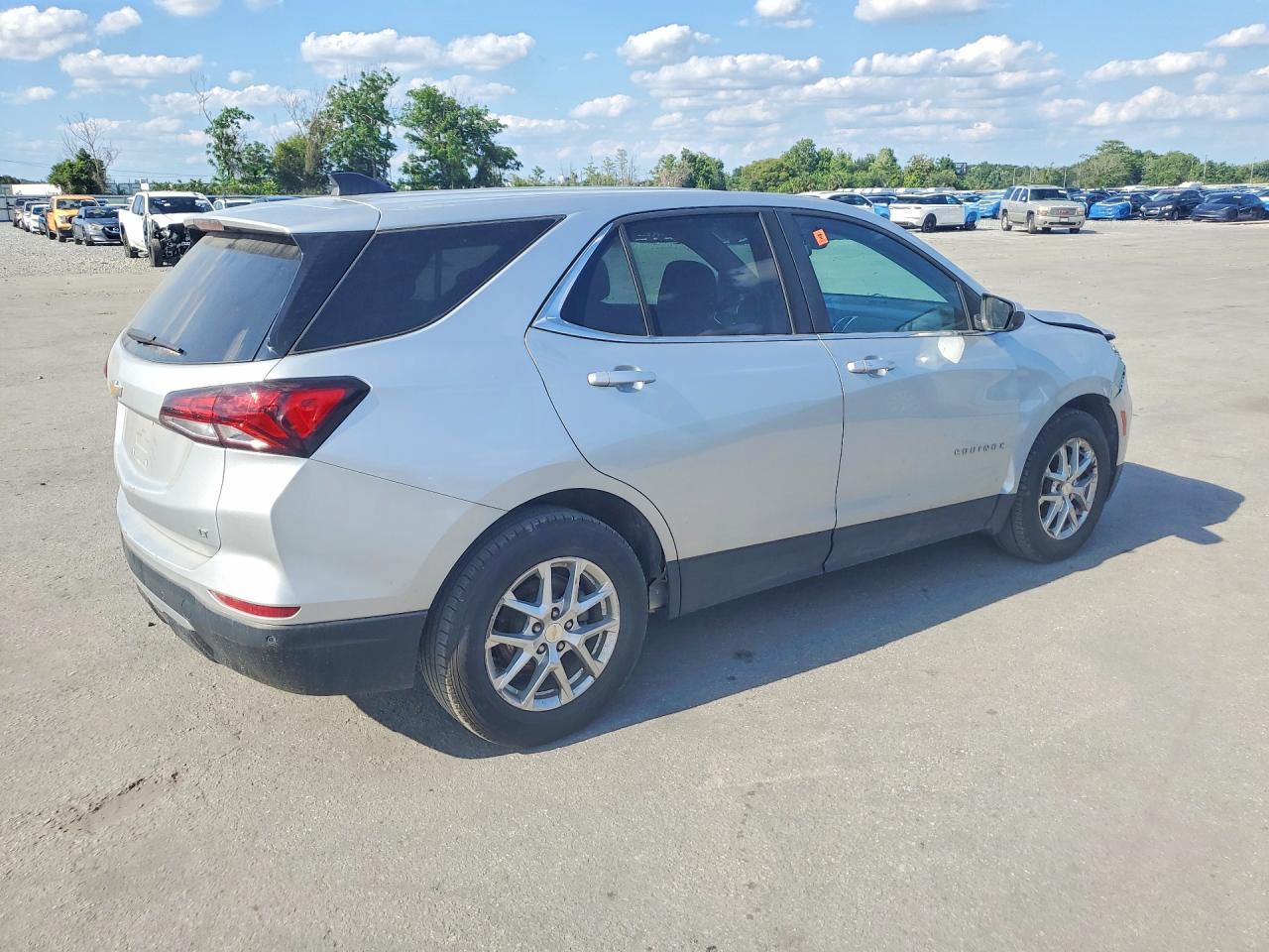 2022 CHEVROLET EQUINOX