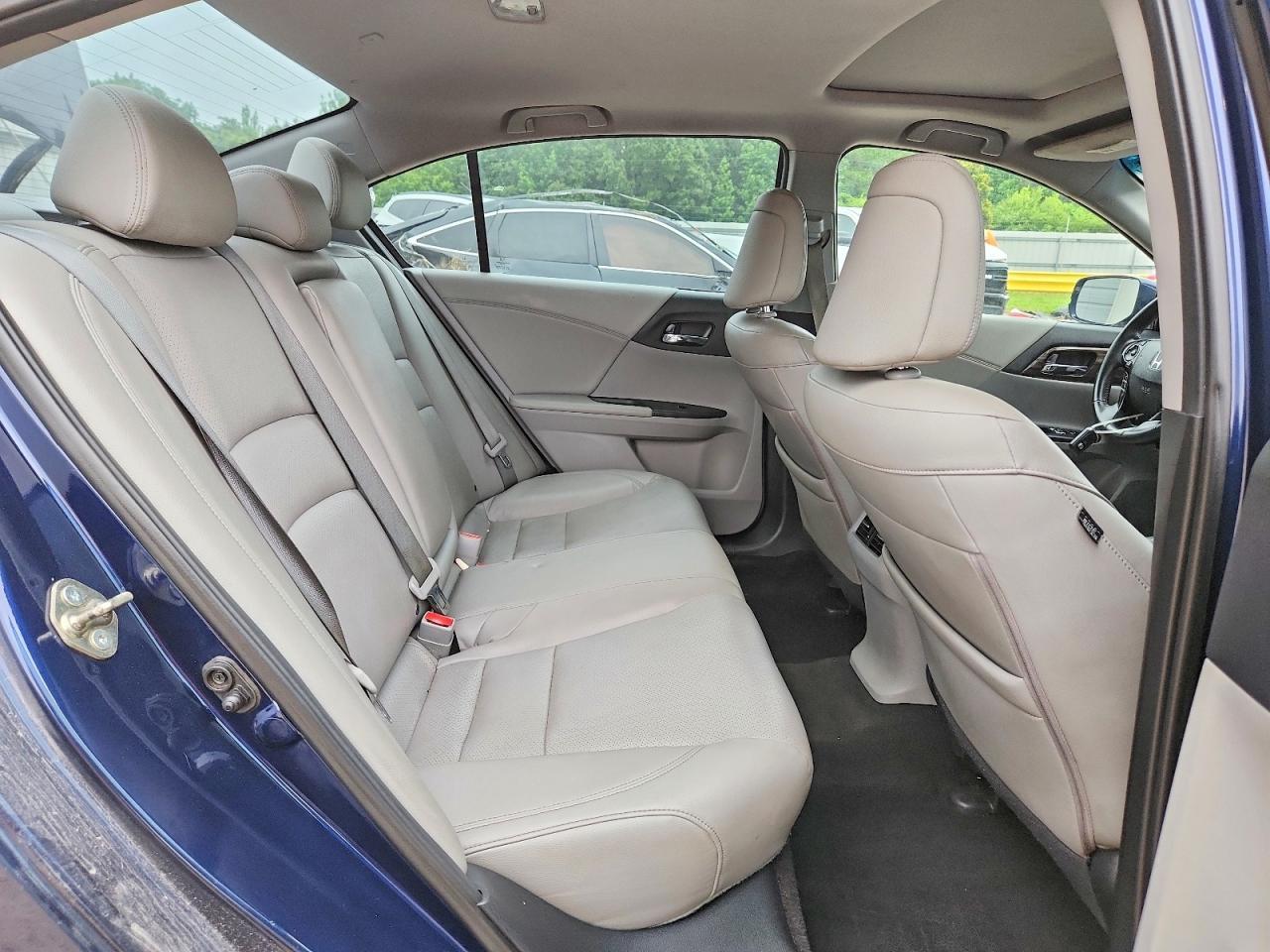 2016 HONDA ACCORD