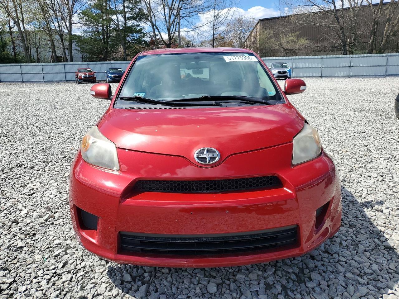 2014 SCION xD