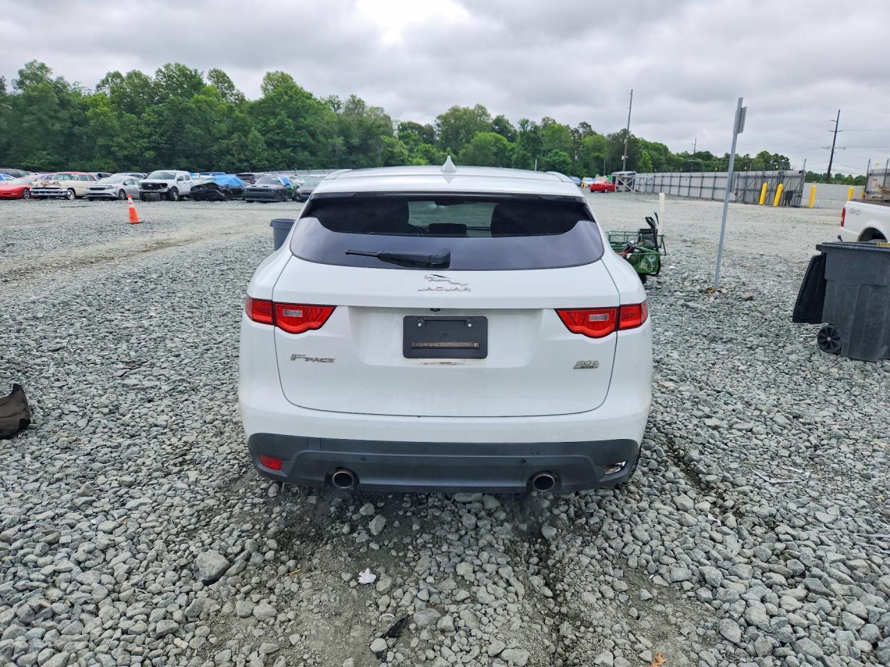 2019 JAGUAR F-Pace