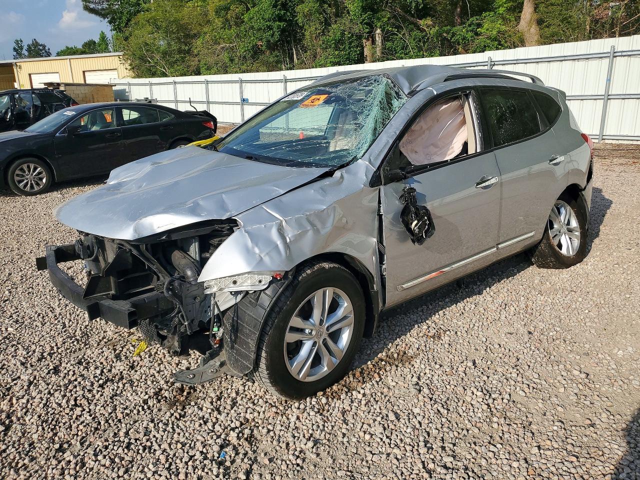 2015 NISSAN ROGUE