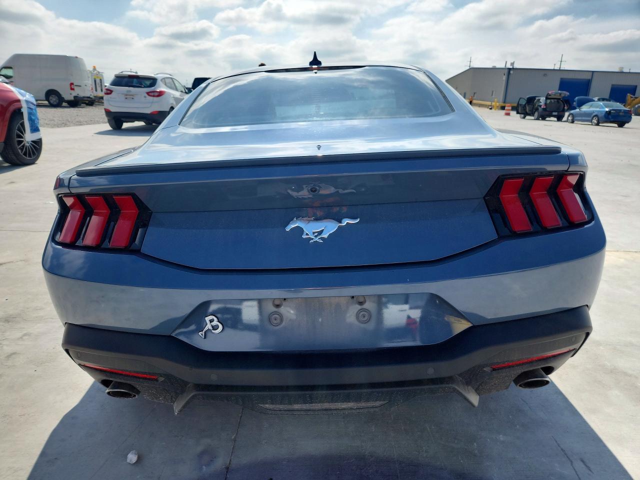 2024 FORD MUSTANG