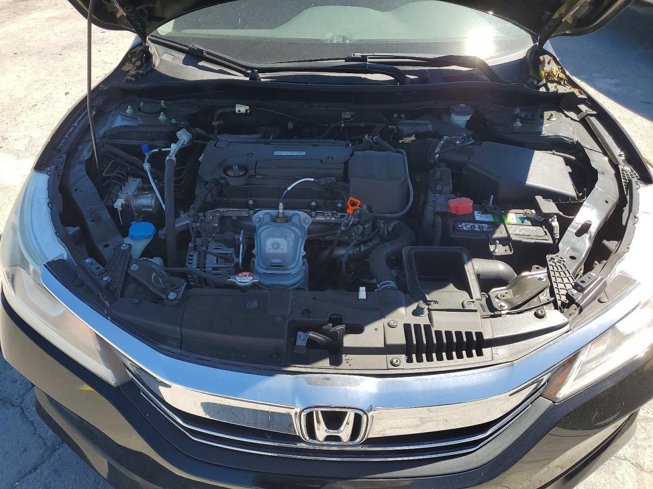 2017 HONDA ACCORD