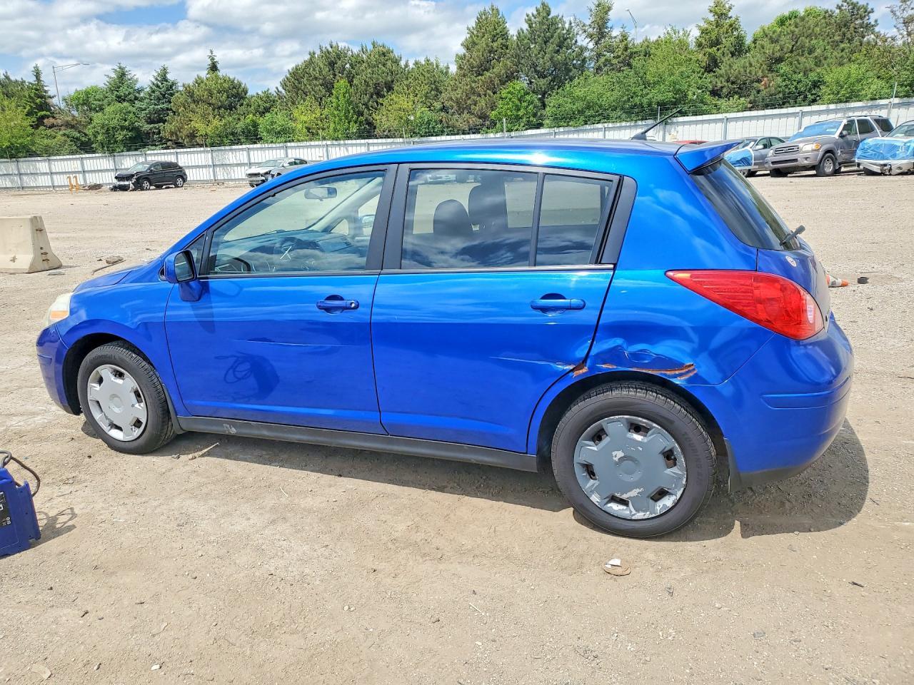 2009 NISSAN VERSA