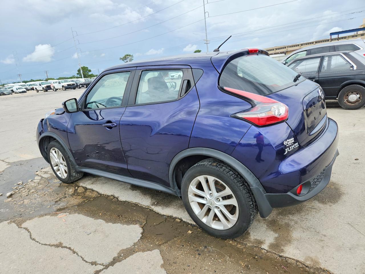 2015 NISSAN Juke