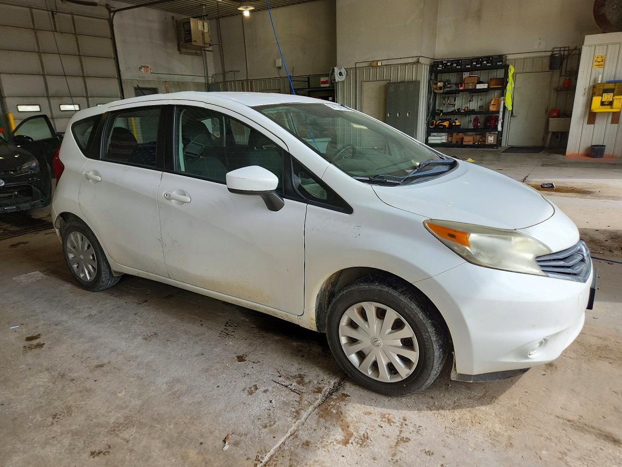 2015 NISSAN Versa Note