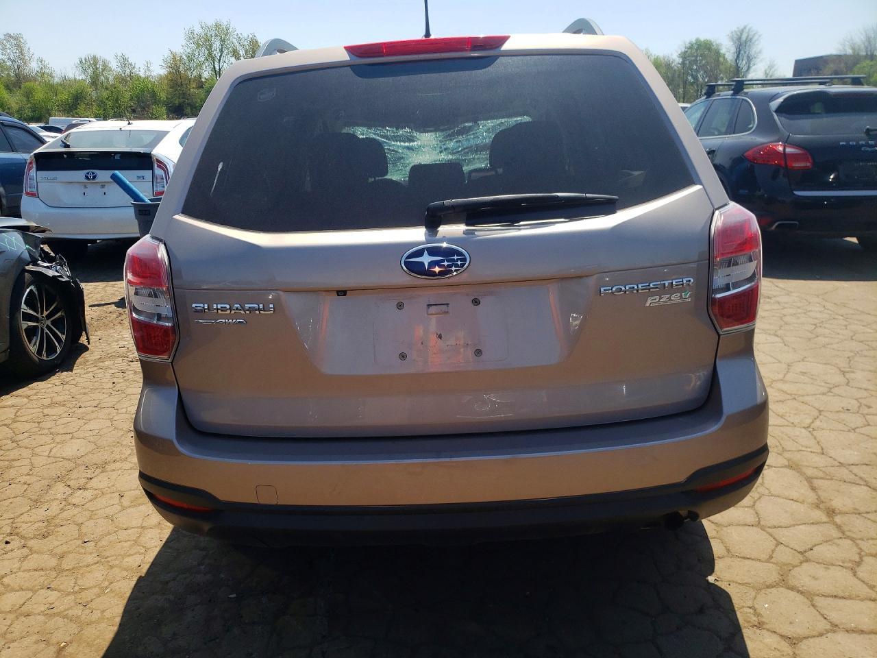 2014 SUBARU FORESTER